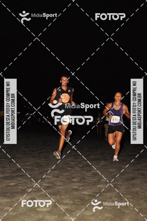 Compre as suas fotos do eventoCorrida Noturna 5k Aniversario de So Vicente no Fotop