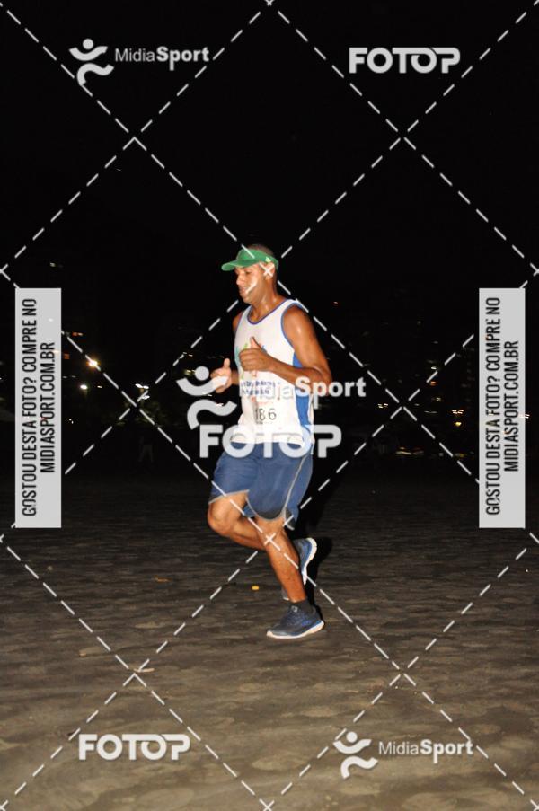 Achetez vos photos de l'vnementCorrida Noturna 5k Aniversario de So Vicente sur Fotop