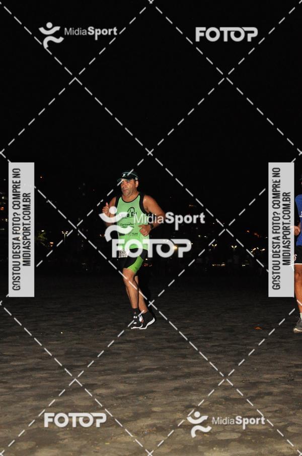 Achetez vos photos de l'vnementCorrida Noturna 5k Aniversario de So Vicente sur Fotop