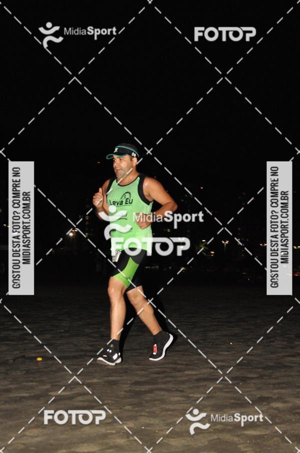 Achetez vos photos de l'vnementCorrida Noturna 5k Aniversario de So Vicente sur Fotop