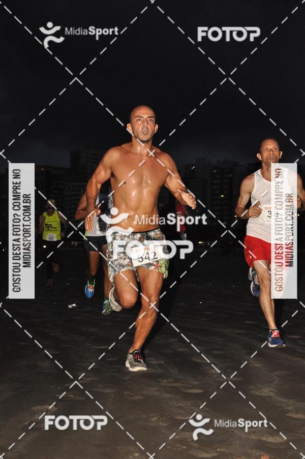 Buy your photos of the eventCorrida Noturna 5k Aniversario de So Vicente on Fotop