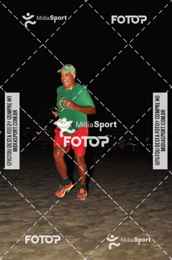 Achetez vos photos de l'vnementCorrida Noturna 5k Aniversario de So Vicente sur Fotop