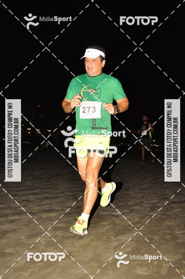 Achetez vos photos de l'vnementCorrida Noturna 5k Aniversario de So Vicente sur Fotop