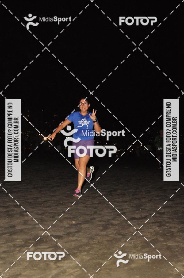 Achetez vos photos de l'vnementCorrida Noturna 5k Aniversario de So Vicente sur Fotop