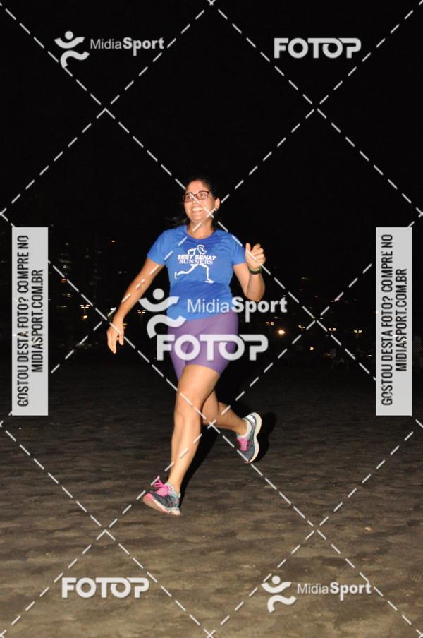 Achetez vos photos de l'vnementCorrida Noturna 5k Aniversario de So Vicente sur Fotop