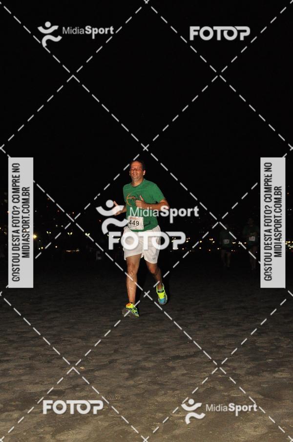 Achetez vos photos de l'vnementCorrida Noturna 5k Aniversario de So Vicente sur Fotop