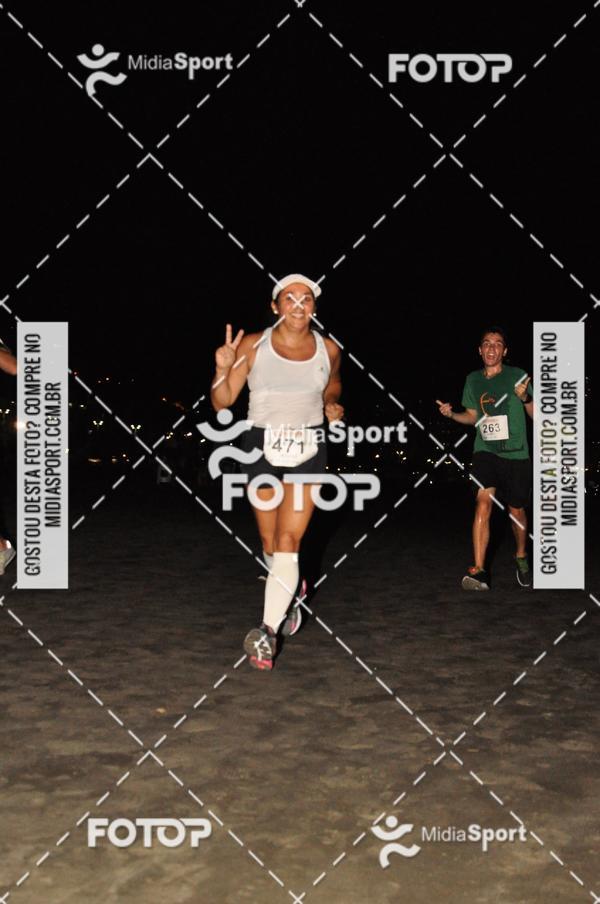 Achetez vos photos de l'vnementCorrida Noturna 5k Aniversario de So Vicente sur Fotop