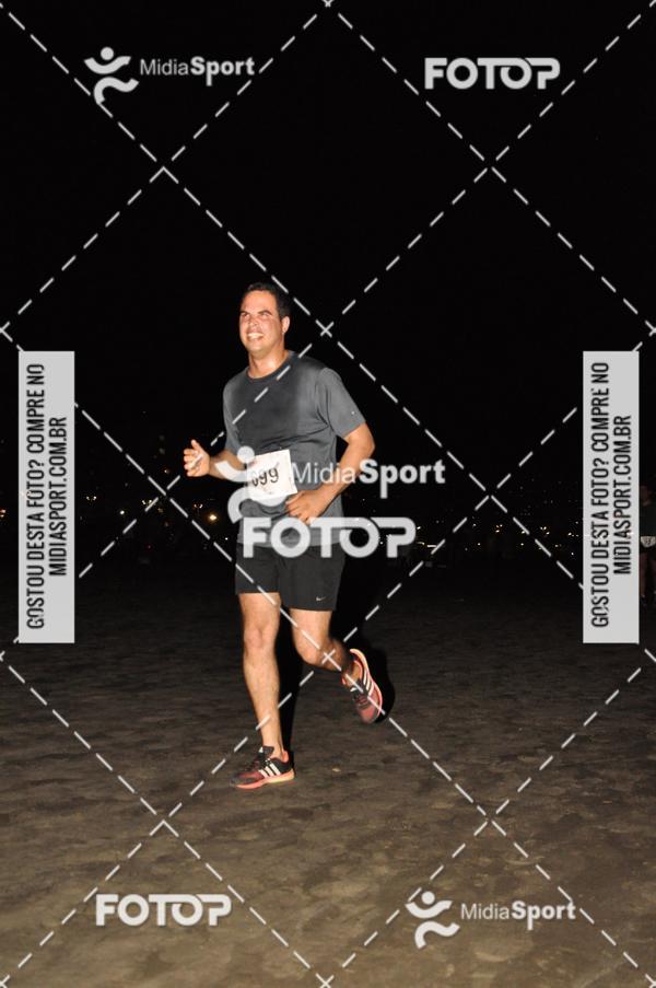 Buy your photos of the eventCorrida Noturna 5k Aniversario de So Vicente on Fotop