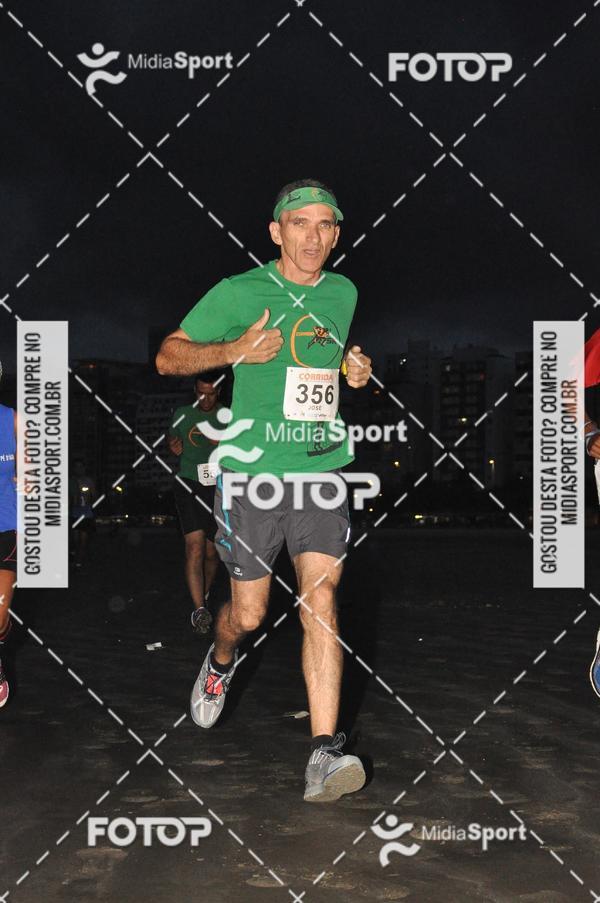 Buy your photos of the eventCorrida Noturna 5k Aniversario de So Vicente on Fotop