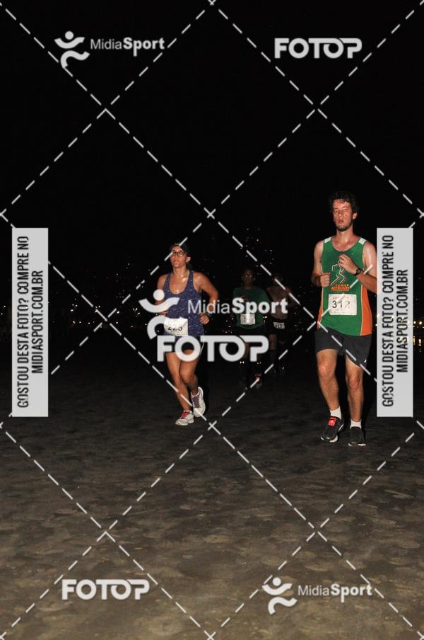Buy your photos of the eventCorrida Noturna 5k Aniversario de So Vicente on Fotop