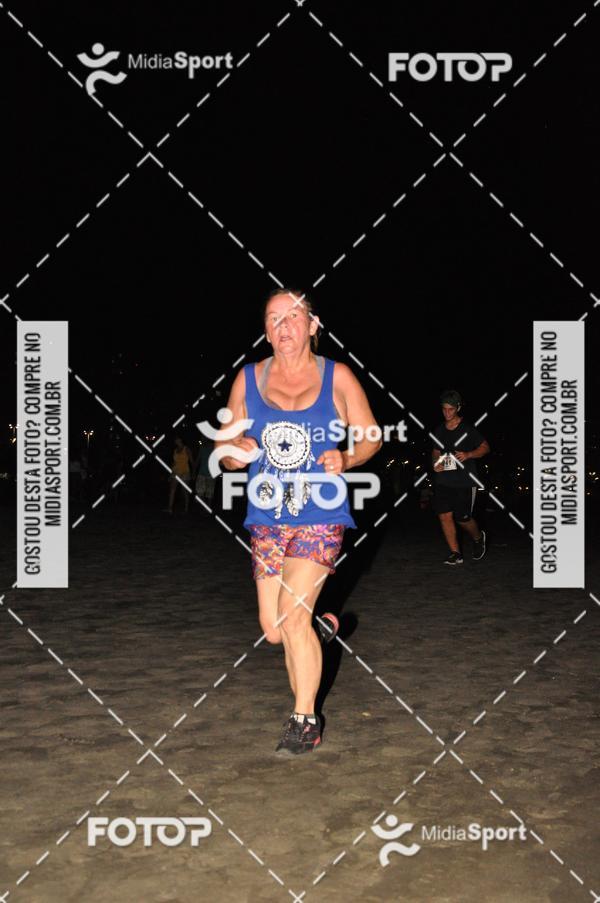 Compra tus fotos del eventoCorrida Noturna 5k Aniversario de So Vicente En Fotop