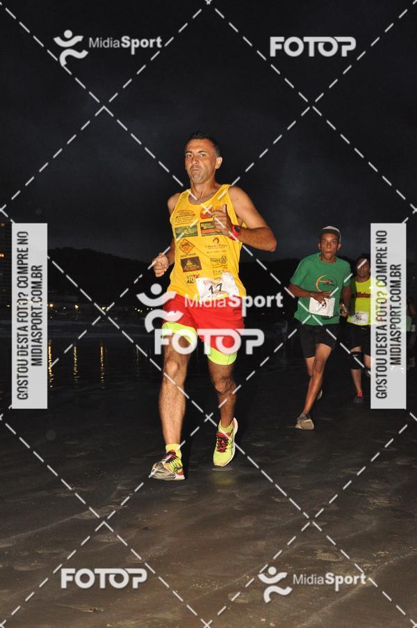 Buy your photos of the eventCorrida Noturna 5k Aniversario de So Vicente on Fotop