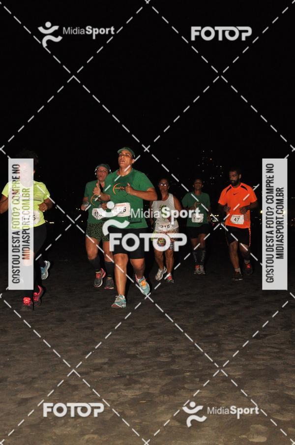 Compra tus fotos del eventoCorrida Noturna 5k Aniversario de So Vicente En Fotop