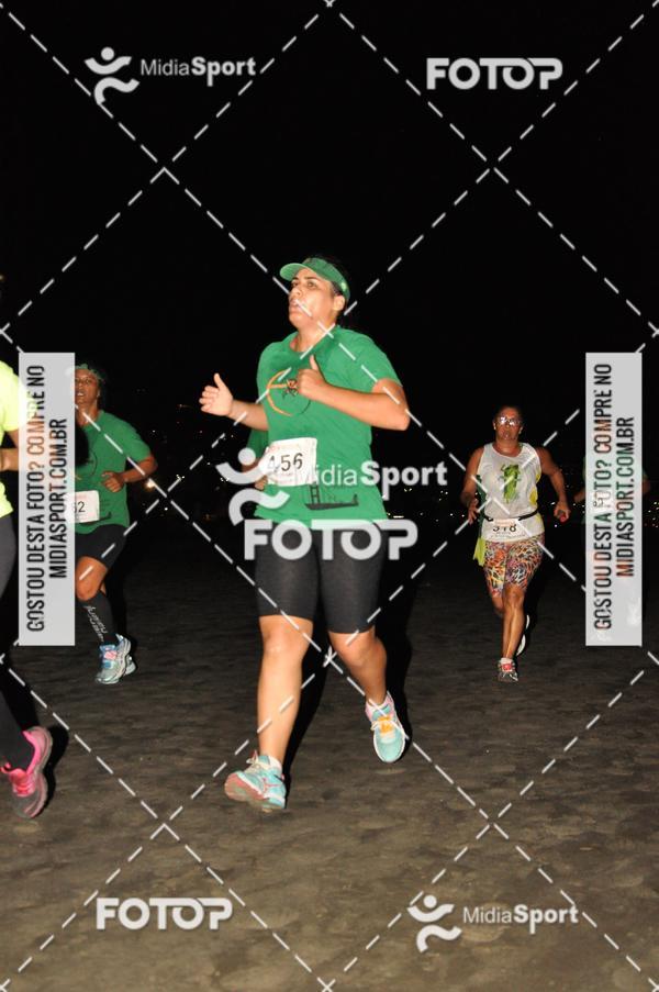 Compra tus fotos del eventoCorrida Noturna 5k Aniversario de So Vicente En Fotop