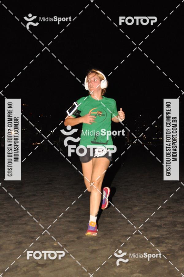 Compra tus fotos del eventoCorrida Noturna 5k Aniversario de So Vicente En Fotop