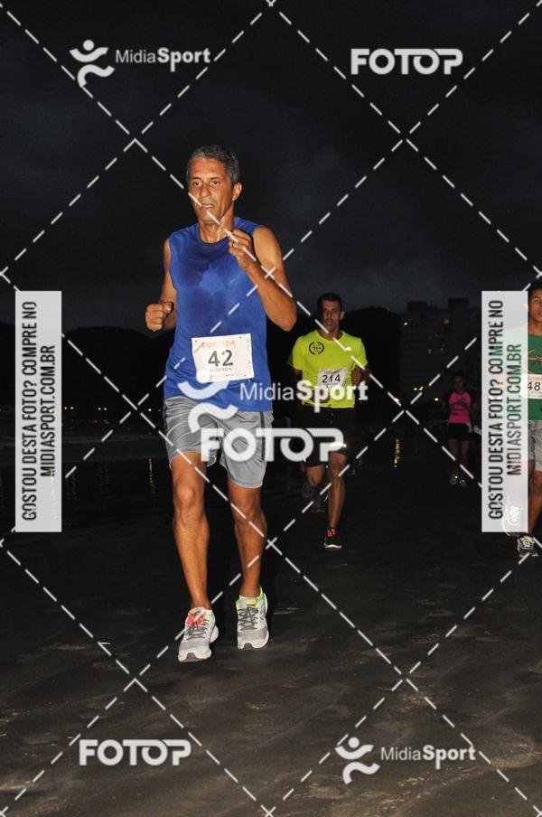 Buy your photos of the eventCorrida Noturna 5k Aniversario de So Vicente on Fotop