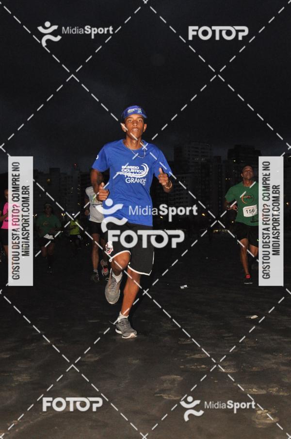 Buy your photos of the eventCorrida Noturna 5k Aniversario de So Vicente on Fotop