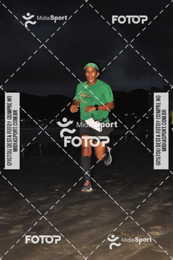 Buy your photos of the eventCorrida Noturna 5k Aniversario de So Vicente on Fotop