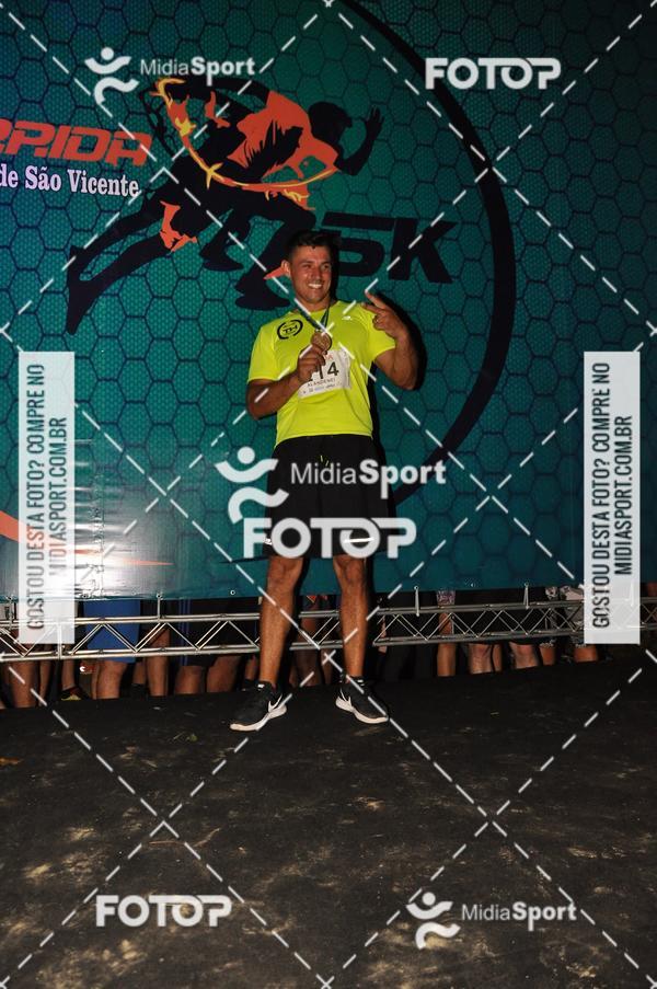 Compra tus fotos del eventoCorrida Noturna 5k Aniversario de So Vicente En Fotop