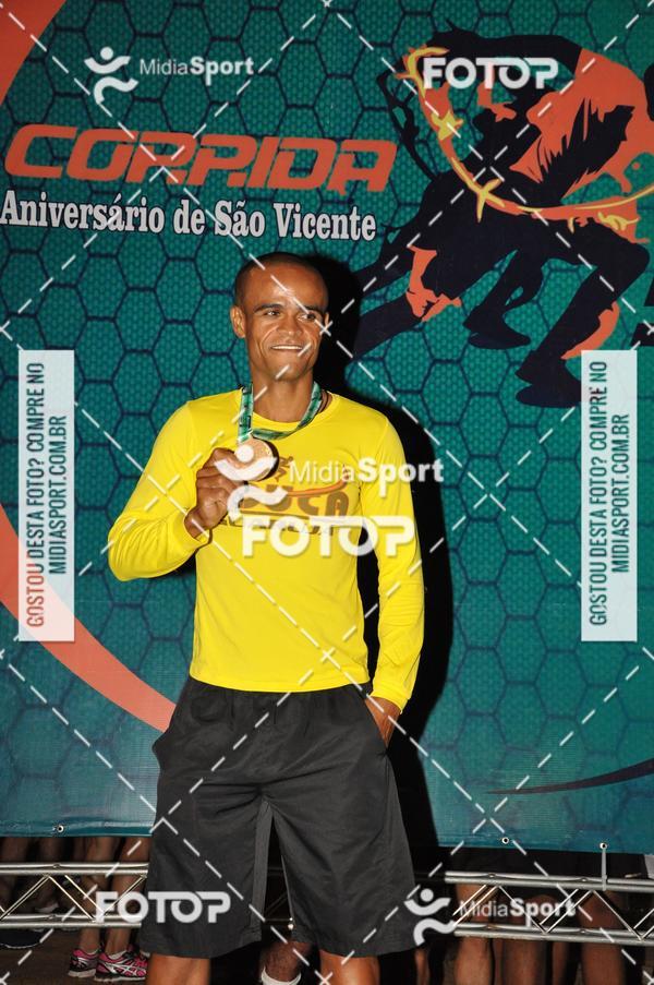 Compre as suas fotos do eventoCorrida Noturna 5k Aniversario de So Vicente no Fotop