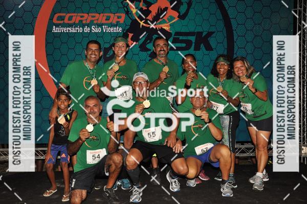 Compre as suas fotos do eventoCorrida Noturna 5k Aniversario de So Vicente no Fotop