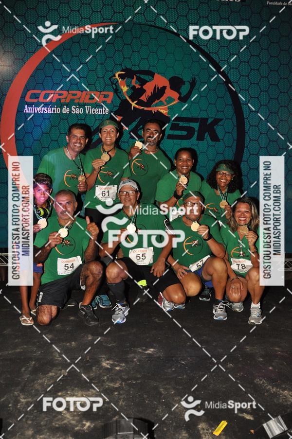 Compre as suas fotos do eventoCorrida Noturna 5k Aniversario de So Vicente no Fotop