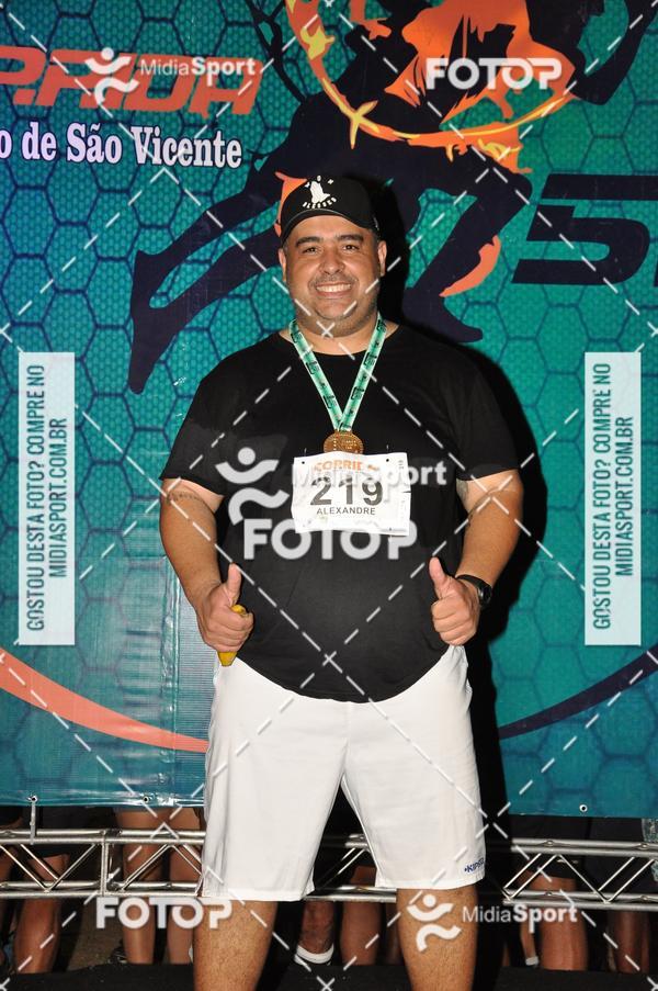 Compre as suas fotos do eventoCorrida Noturna 5k Aniversario de So Vicente no Fotop