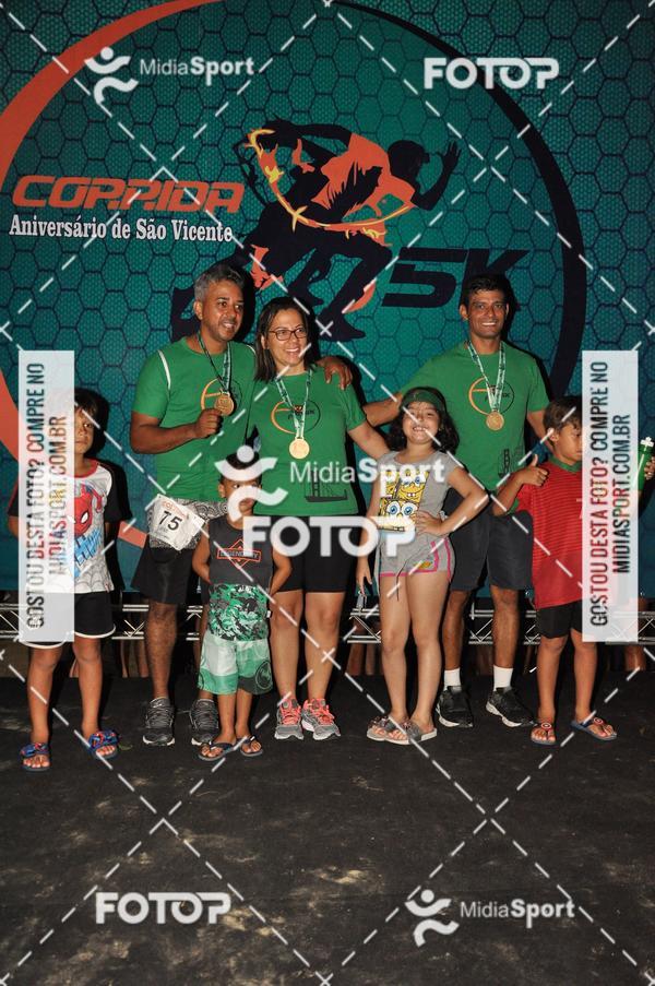 Compra tus fotos del eventoCorrida Noturna 5k Aniversario de So Vicente En Fotop