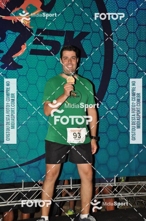 Compra tus fotos del eventoCorrida Noturna 5k Aniversario de So Vicente En Fotop