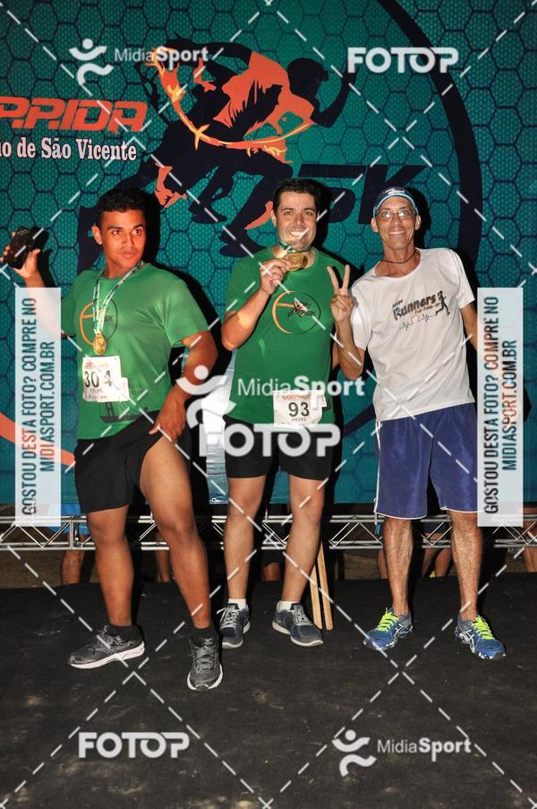 Compra tus fotos del eventoCorrida Noturna 5k Aniversario de So Vicente En Fotop