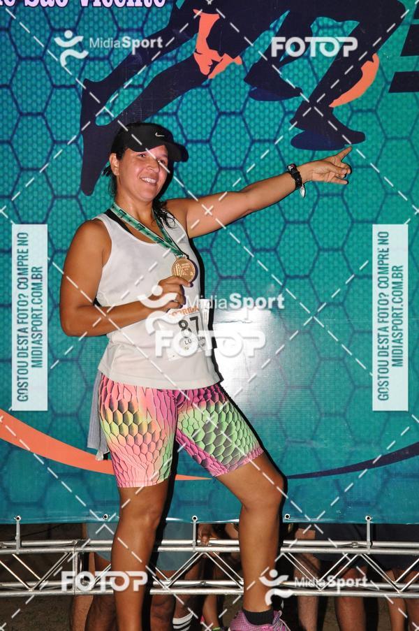 Compra tus fotos del eventoCorrida Noturna 5k Aniversario de So Vicente En Fotop