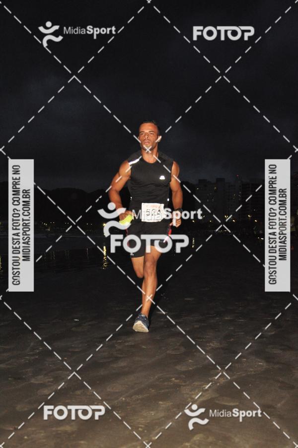 Buy your photos of the eventCorrida Noturna 5k Aniversario de So Vicente on Fotop