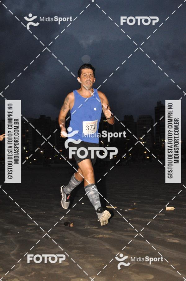 Compra tus fotos del eventoCorrida Noturna 5k Aniversario de So Vicente En Fotop