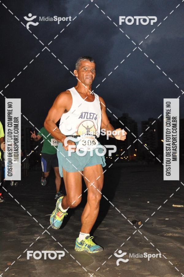 Compra tus fotos del eventoCorrida Noturna 5k Aniversario de So Vicente En Fotop