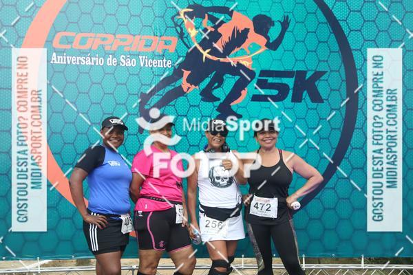 Buy your photos of the eventCorrida Noturna 5k Aniversario de So Vicente on Fotop