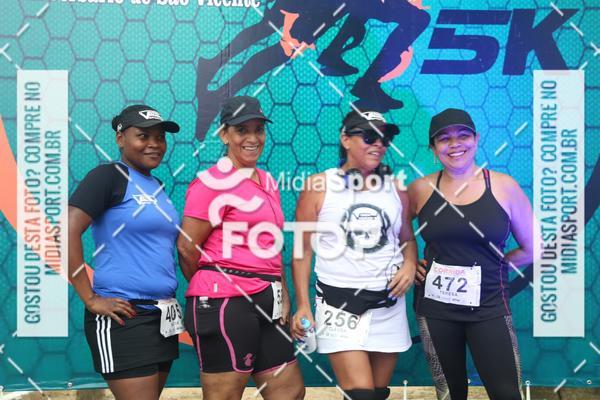 Buy your photos of the eventCorrida Noturna 5k Aniversario de So Vicente on Fotop