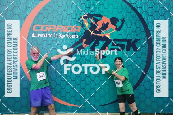 Buy your photos of the eventCorrida Noturna 5k Aniversario de So Vicente on Fotop