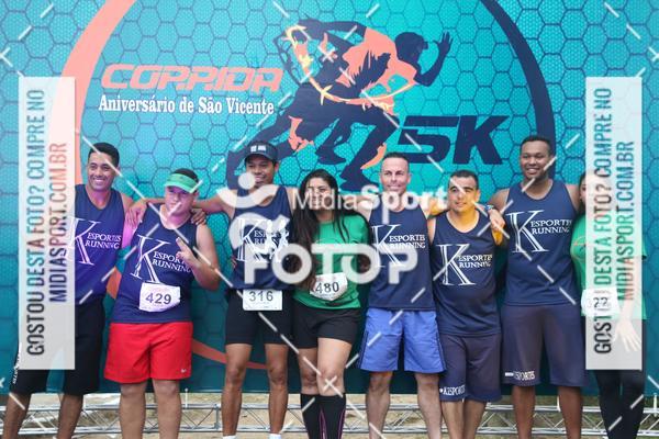 Buy your photos of the eventCorrida Noturna 5k Aniversario de So Vicente on Fotop