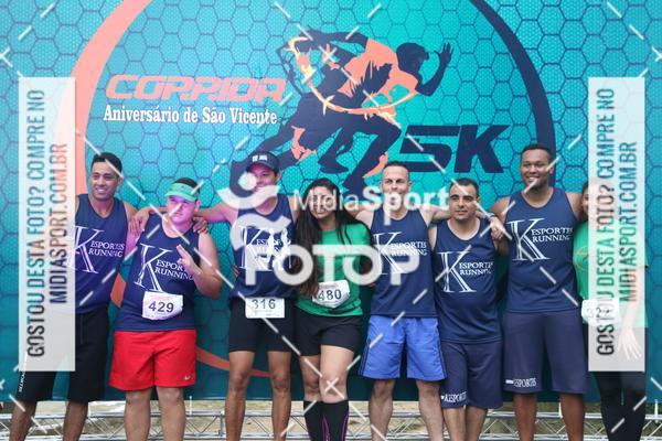 Buy your photos of the eventCorrida Noturna 5k Aniversario de So Vicente on Fotop