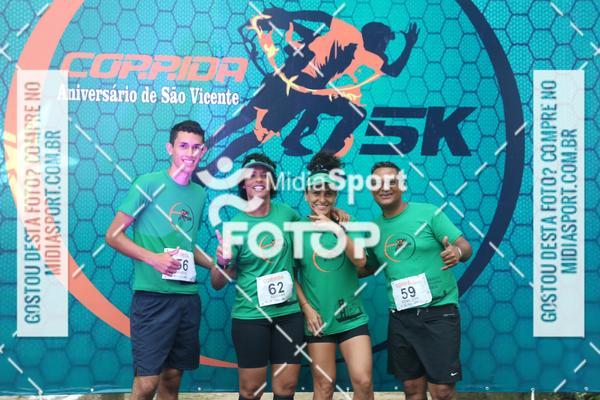 Buy your photos of the eventCorrida Noturna 5k Aniversario de So Vicente on Fotop