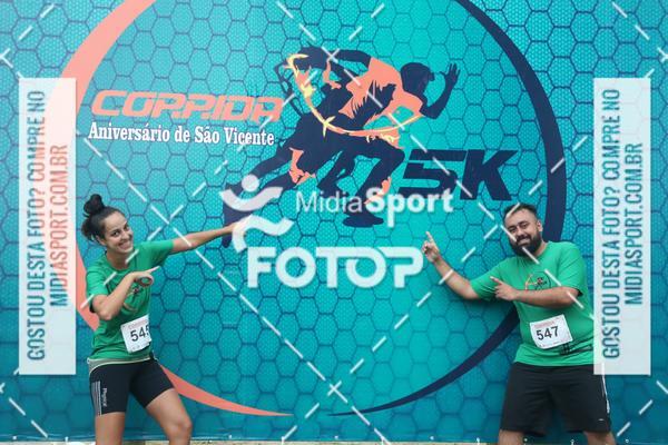 Buy your photos of the eventCorrida Noturna 5k Aniversario de So Vicente on Fotop