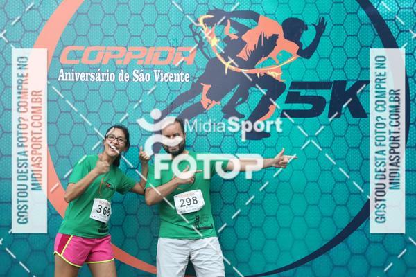 Buy your photos of the eventCorrida Noturna 5k Aniversario de So Vicente on Fotop