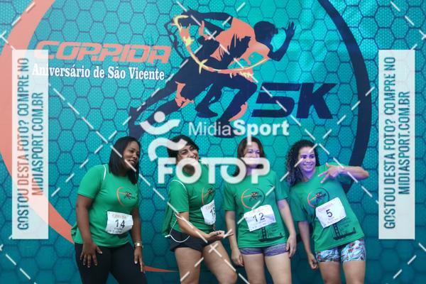 Buy your photos of the eventCorrida Noturna 5k Aniversario de So Vicente on Fotop