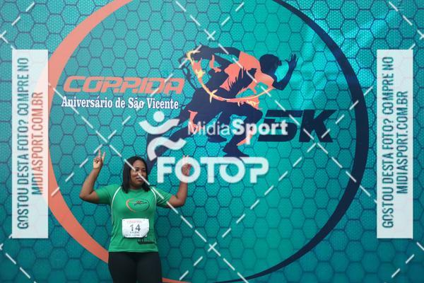 Buy your photos of the eventCorrida Noturna 5k Aniversario de So Vicente on Fotop