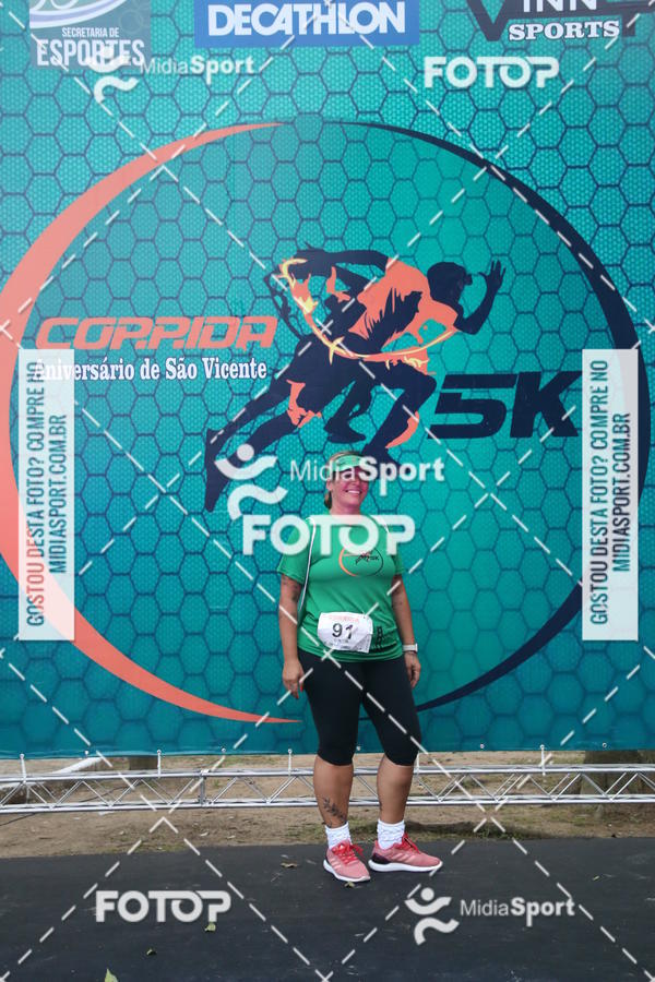 Buy your photos of the eventCorrida Noturna 5k Aniversario de So Vicente on Fotop