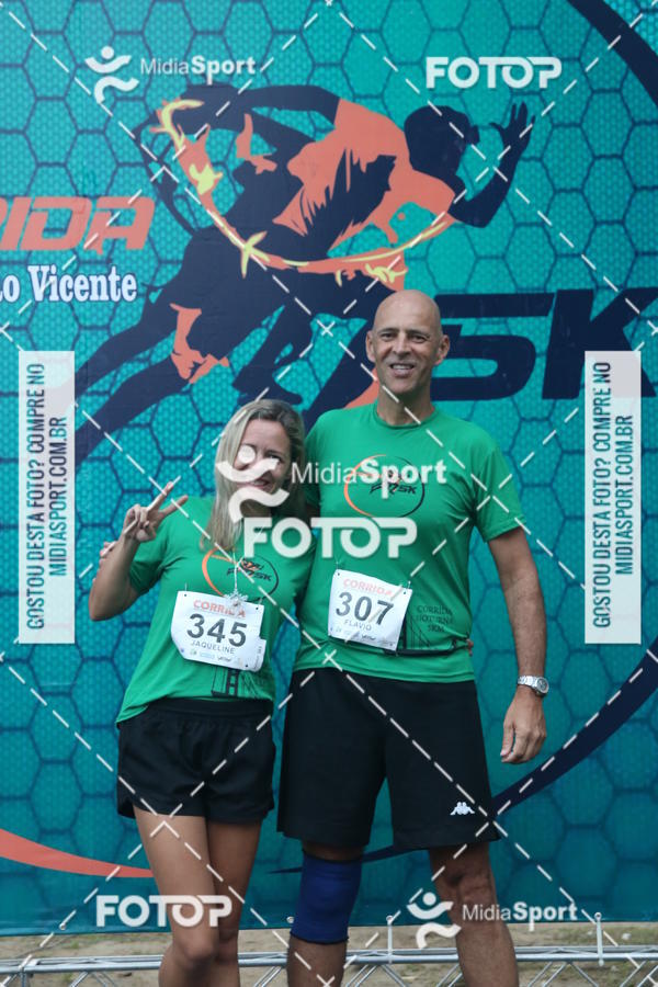 Buy your photos of the eventCorrida Noturna 5k Aniversario de So Vicente on Fotop