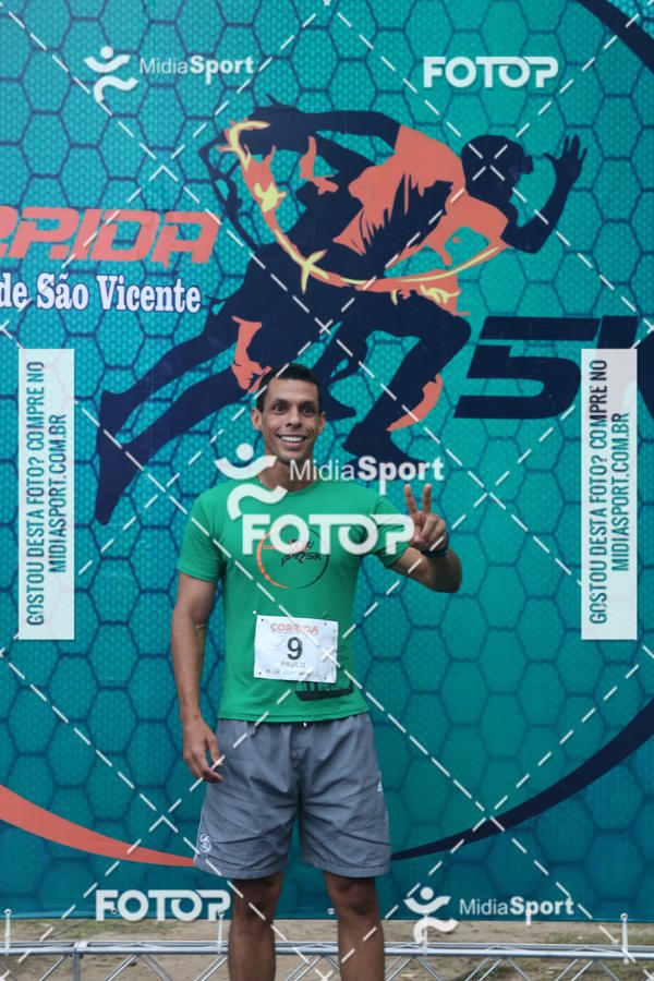 Compra tus fotos del eventoCorrida Noturna 5k Aniversario de So Vicente En Fotop