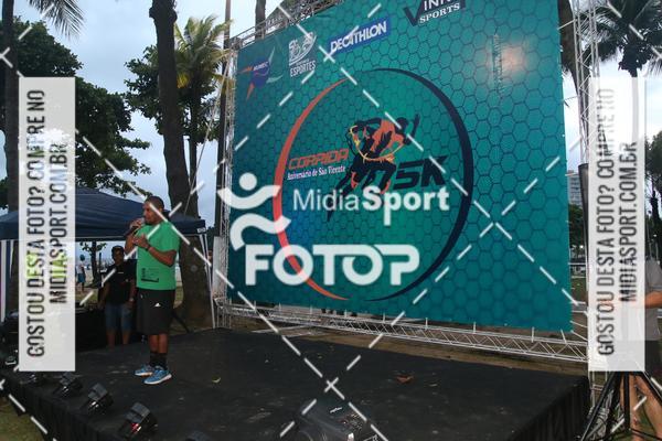 Compra tus fotos del eventoCorrida Noturna 5k Aniversario de So Vicente En Fotop