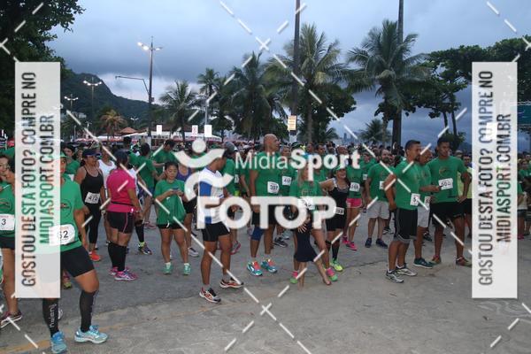 Compra tus fotos del eventoCorrida Noturna 5k Aniversario de So Vicente En Fotop