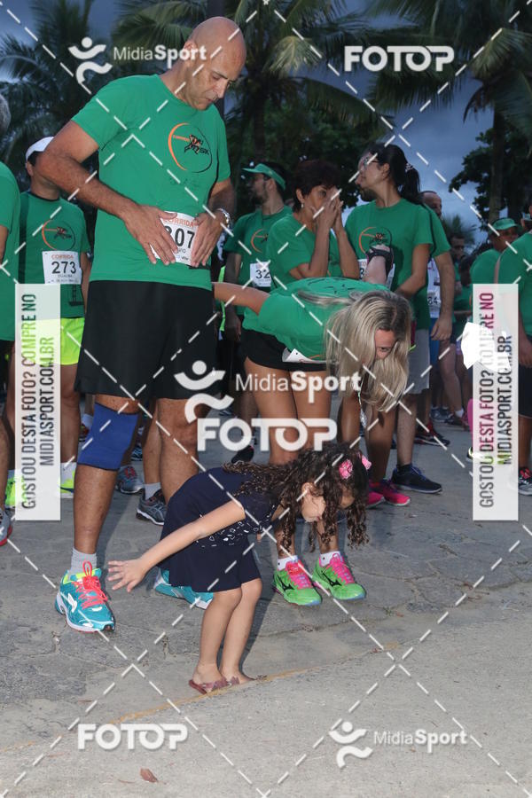 Compra tus fotos del eventoCorrida Noturna 5k Aniversario de So Vicente En Fotop